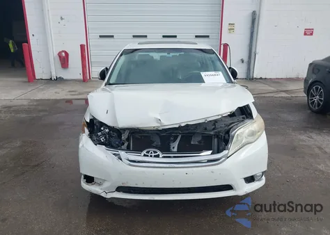 2011 Toyota Avalon z USA, uszkodzony, nr VIN 4T1BK3DB3BU409567